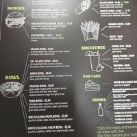 Burgers, bowls, wraps, dribns and cakes at VEG in Split