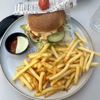 Still dreaming of this tofu Katsu burger 🤤 & the fries were out of this world!  at VEG in Split