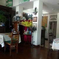 Inside at Shewe Vegan & Vegetarian Cafe in Chiang Mai