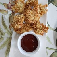 Vegan nuggets at Shewe Vegan & Vegetarian Cafe in Chiang Mai