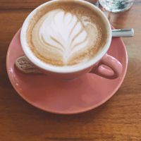 Oatmilk Cappuccino  at April in Feldkirch