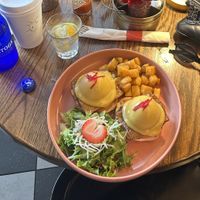 Vegan Tofu Bénédicts with « fake eggs"  at UT47 Manhattan in New York City