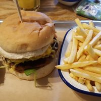 Seitan cheese burger at Gibson's in York