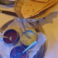 Appetizer (green sauce is not vegan) at Palast der Winde in Munich