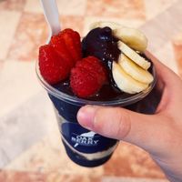 Acai bowl  at Oakberry in Lisbon