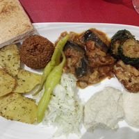 Sélection du buffet de midi at Jardins de Babylone in Court-saint-etienne