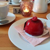 Törtchen Fruit Rouge at Pâtisserie Ludwig in Karlsruhe