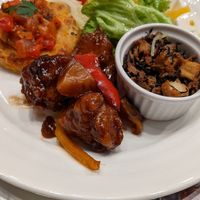 4 dish plate at Upgrade Plant Based Kitchen in Osaka