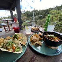 Tacos veganos, papas, tea de jamaica at Taco Taco in Monteverde