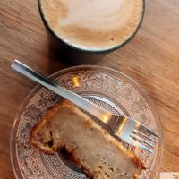 Banana bread and cappucino at LACTEM in Paris