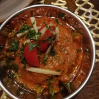 Vegan bamia in tomato sauce at Sattva in Moscow