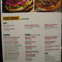 Vegetarian menu at UNO Pizzeria in Oakland