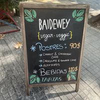 Sign with desserts and drinks  at Baidewey in Montevideo