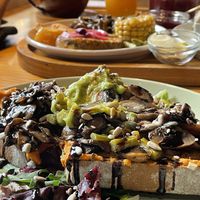 Veggie toast at 7g Roaster in Vila Nova De Gaia