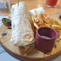 Falafel Wrap at 7g Roaster in Vila Nova De Gaia