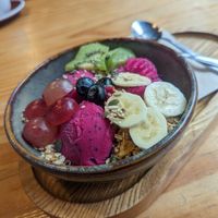 Pitaya bowl containing granola. at 7g Roaster in Vila Nova De Gaia