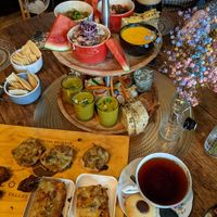 fingerfood for 3 people at Atelier Flori in Bruges