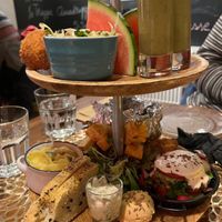 Vegan etagère  at Atelier Flori in Bruges