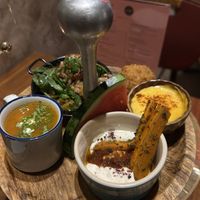 higher tray  at Atelier Flori in Bruges