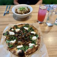 Spinach mushroom pizza, korean noodle bowl & dragon fruit limeade at True Food Kitchen in New Orleans