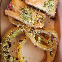 Vegan desserts at Cafe Sunshine & Salama Tea in Sunshine