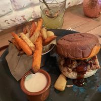 BBQ Jackfruit Burger  at Frutas Prohibidas in Madrid