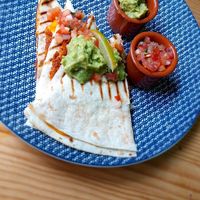 Quesadilla de chorizo at Frutas Prohibidas in Madrid