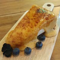 Cheesecake vegan sin gluten at Frutas Prohibidas in Madrid