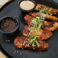 Pollo frito con barbacoa y el mejor alioli at Frutas Prohibidas in Madrid