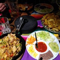 to assemble your fajitas (in black box) take vegan chicken and sauces and veggies -> enjoy at Appaloosa Saloon in Spiez