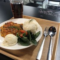 Vegan hamburg + tea at Vege Bear in Seoul