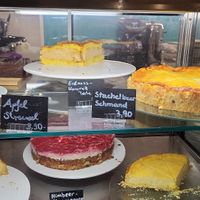 Some cakes at Café Gretchen in Cologne