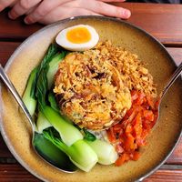 Vegane Reisbowl mit unveganem Ei at Hako Ramen - Prenzlauer Berg in Berlin