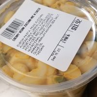Vegan macaroni and cheese at Wild Rivers Market in Crescent City