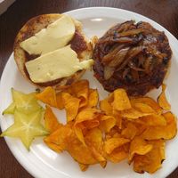Paniolo Burger with Cheez at Wild Thyme Organics in Kealakekua