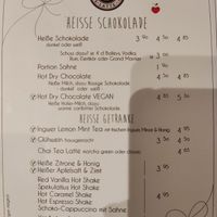 Heiße Getränke at Café Latte Art in Dresden