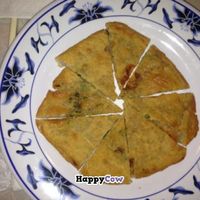 Chinese pizza at Harmony Vegetarian in Chamblee