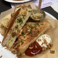 3 cheese toast  at Pepper & Ginny - Vegane Veinkost in Vienna