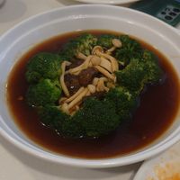 HOW CAN THIS BE $15.8 AND IT'S NOT EVEN CLOSE TO THE PICTURE IN THE MENU  at Zi Zai Vegetarian 自在齋 - West Coast in West Singapore