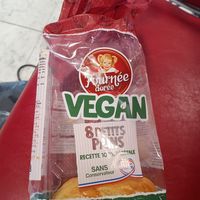  at Cabane du 12 in Nice