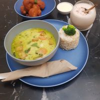 Green Curry, Cauliflower, Egg Nog at Broccoli Revolution - Charoenkrung in Bangkok