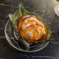 Eis mit Tee at Broccoli Revolution - Charoenkrung in Bangkok