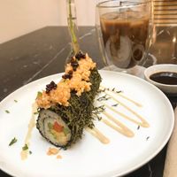 Dynamite maki and iced almond milk cold brew at Broccoli Revolution - Charoenkrung in Bangkok
