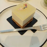 Yuzu cheesecake at Soi & Co in Berlin