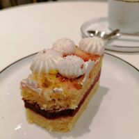 Absolutely delicious pistachio raspberry cake, perfect with cappuccino at Soi & Co in Berlin