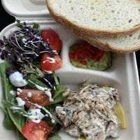 Jack Tuna plate at The Cardinal Herbs Teas and Spices in Honokaa