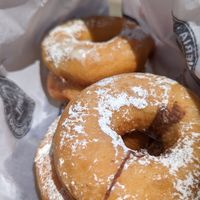 Donuts rellenos de Nutella at The Vegan Corner in Barcelona