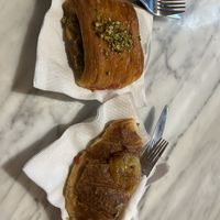 croissant al pistacchio e alla crema catalana   at The Vegan Corner in Barcelona