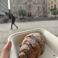 Pistachio (we also had this one with Crema Catalana inside 😋)  at The Vegan Corner in Barcelona