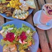 SO YUM!! Big Breakfast, Smashed Avo + Hash Brown, & Chai Latte🤩  at The Yoga Place Cafe in Blacksmiths